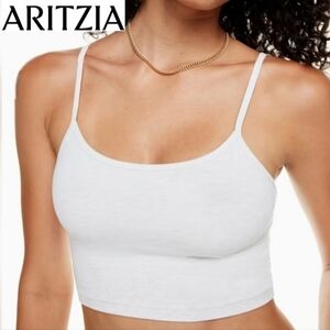 🇨🇦 Aritzia TNA Chill Karelis White Cropped Cami Top